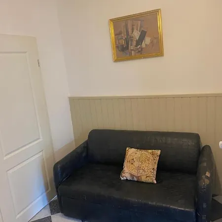 Kaptainshuus Apartment B Leer Buitenkant foto